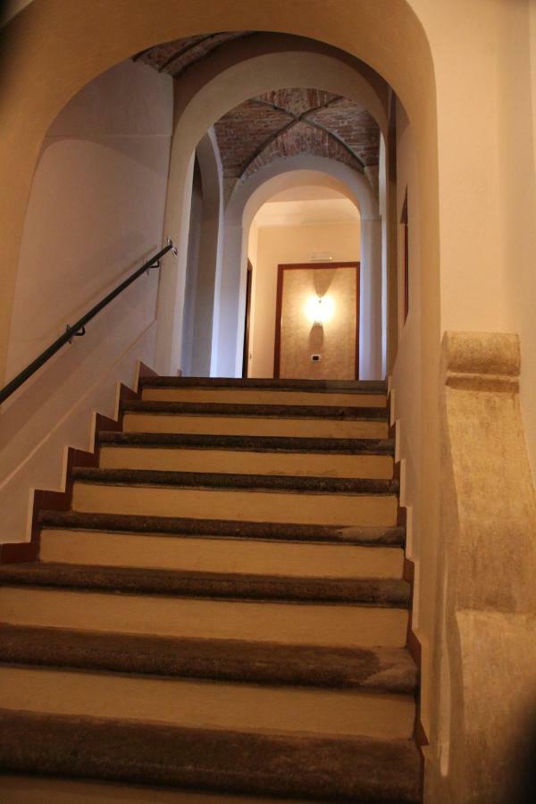 Le Vie Mediterranee Torre di Ruggiero Exterior photo